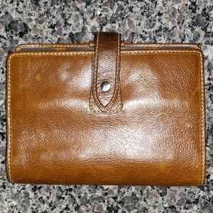 Filofax personal rings Malden in Ochre and pen roll.